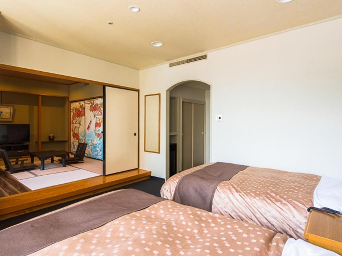 Livemax Resort Kaga Yamashiro Buitenkant foto